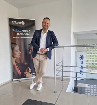 Piotr Nowakowski - agent ubezpieczeniowy